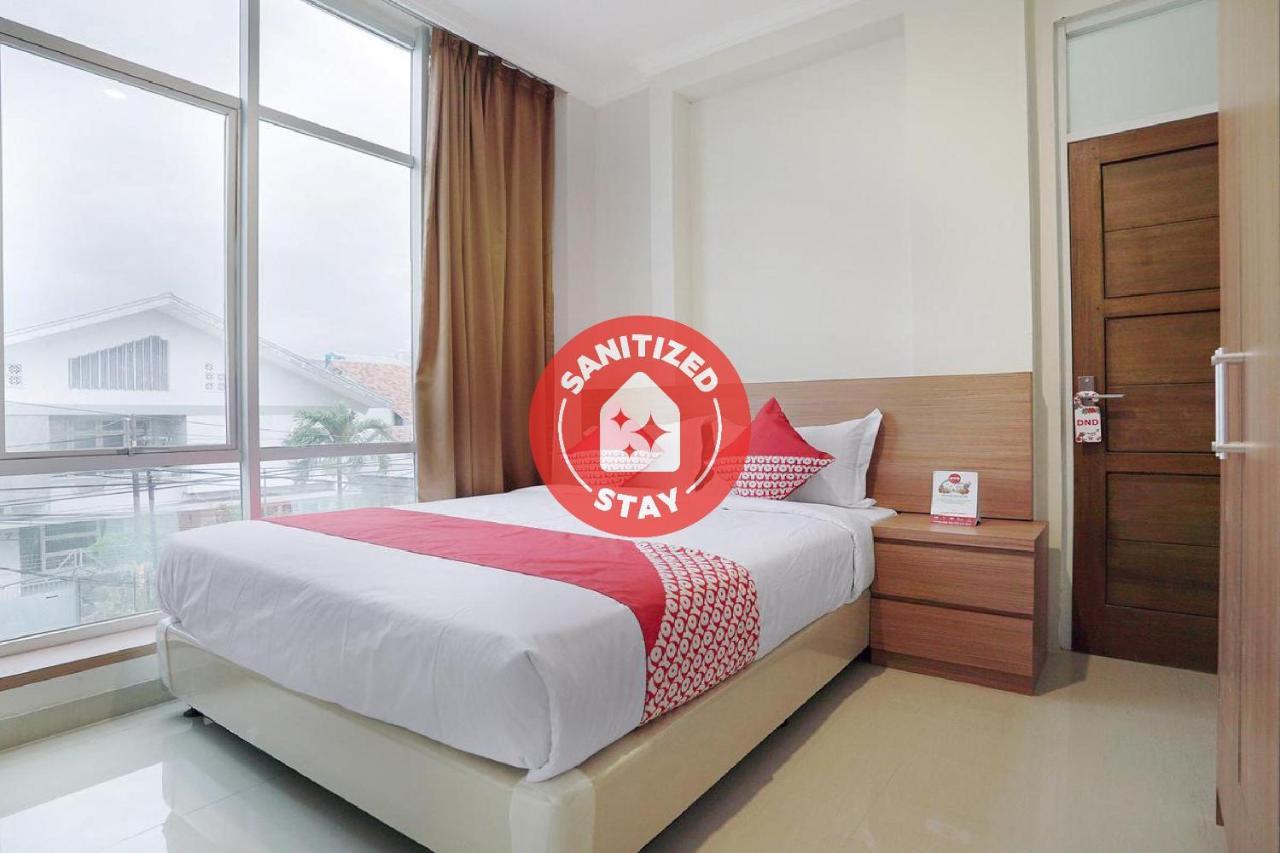 Oyo 415 The Kartini 8 Residence Jakarta Kültér fotó