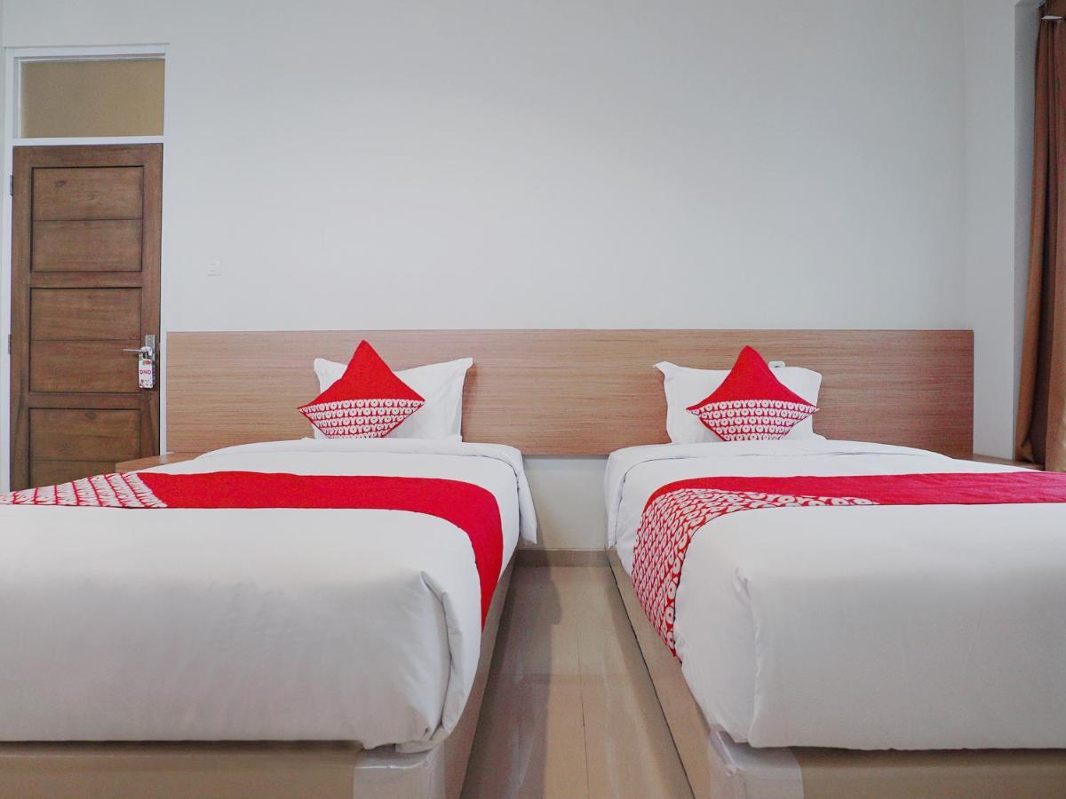 Oyo 415 The Kartini 8 Residence Jakarta Kültér fotó