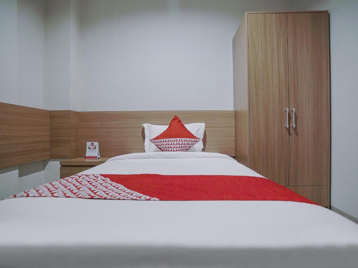 Oyo 415 The Kartini 8 Residence Jakarta Kültér fotó